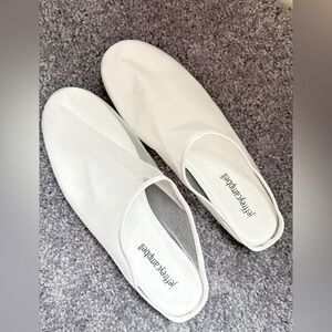 Jeffrey Campbell Cream Slip-On Flats